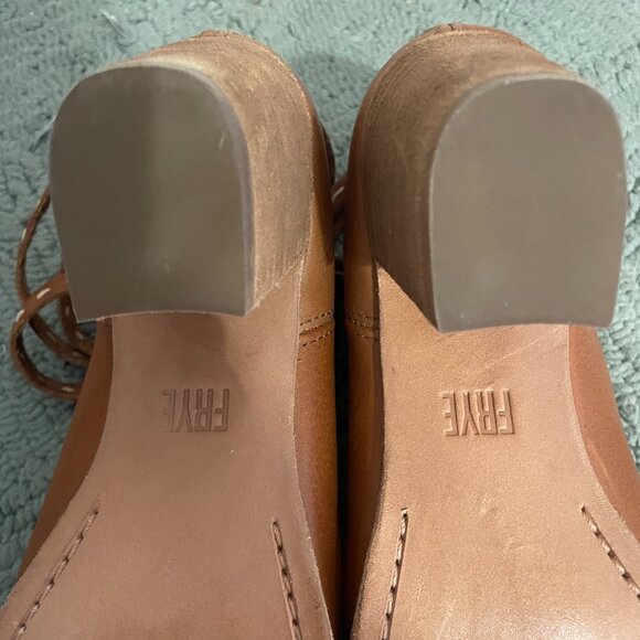 Frye Naomi Pickstitch Leather Booties Size 9.5 - Picture 7 of 9